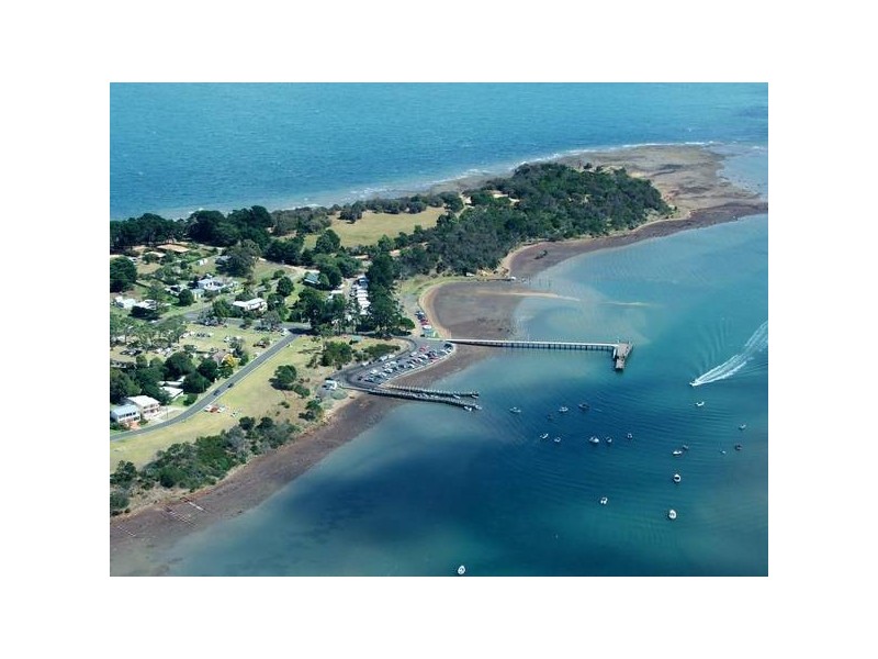 8 Anchorage Estate, Corinella VIC 3984