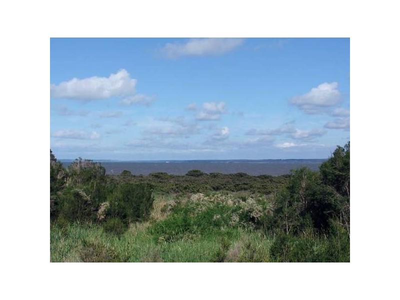 9 Beach Boulevard, Pioneer Bay VIC 3984