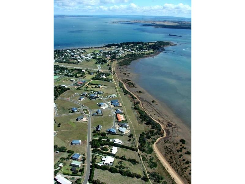 2 French Island Close, Corinella VIC 3984