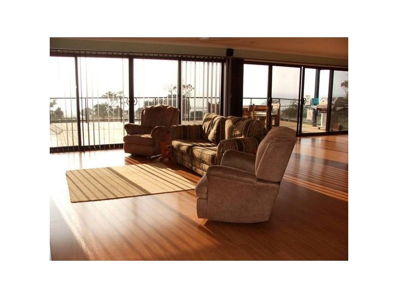 2 French Island Close, Corinella VIC 3984