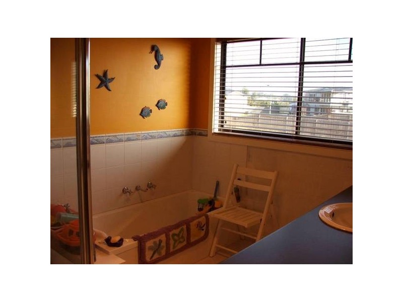 2 French Island Close, Corinella VIC 3984