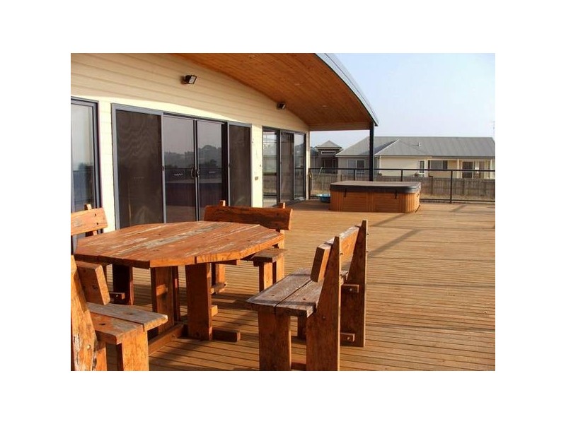 2 French Island Close, Corinella VIC 3984