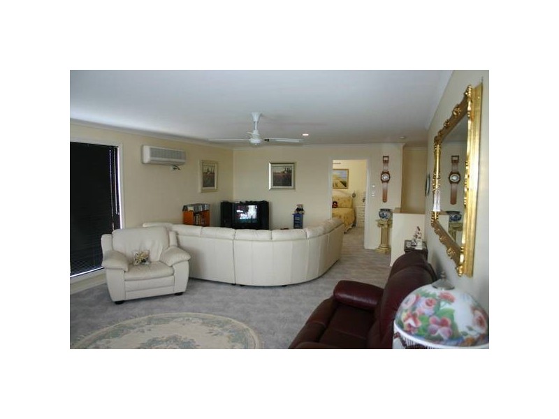 18 Wetherall Dve,, Corinella VIC 3984