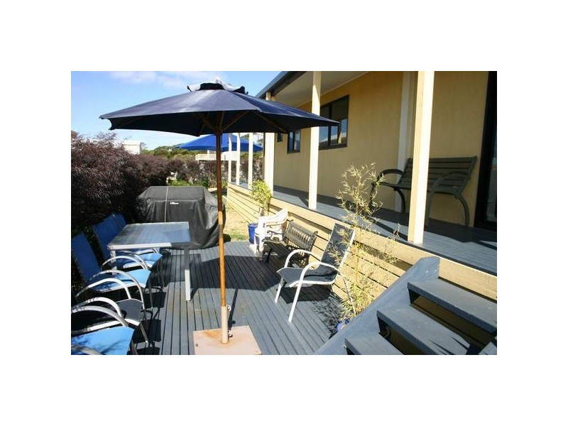 18 Wetherall Dve,, Corinella VIC 3984