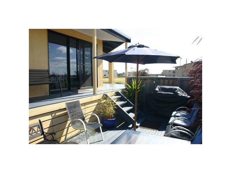 18 Wetherall Dve,, Corinella VIC 3984