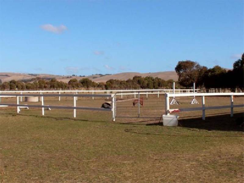 25 Reid Ave, Bass VIC 3991