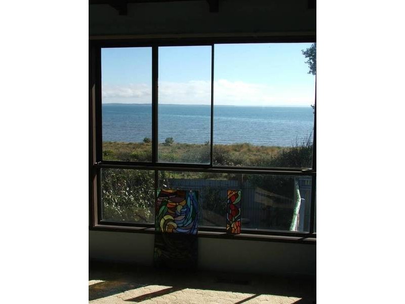21 Kowloon Cres, Coronet Bay VIC 3984