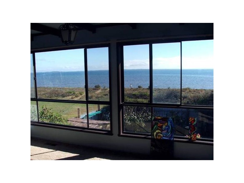 21 Kowloon Cres, Coronet Bay VIC 3984