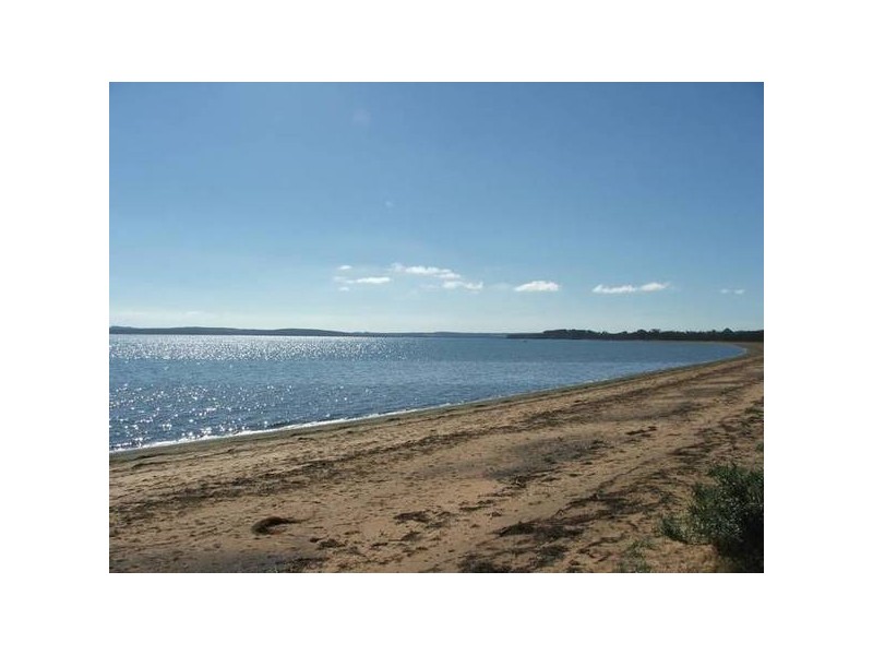 21 Kowloon Cres, Coronet Bay VIC 3984