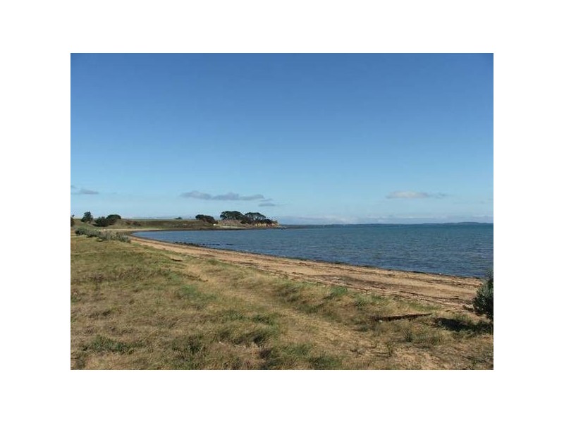 21 Kowloon Cres, Coronet Bay VIC 3984