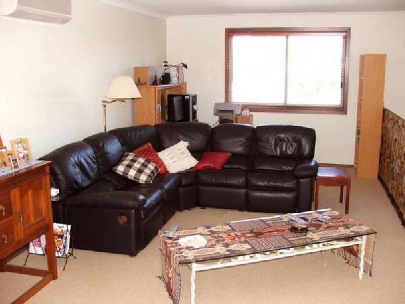 1 Kowloon Cres, Coronet Bay VIC 3984