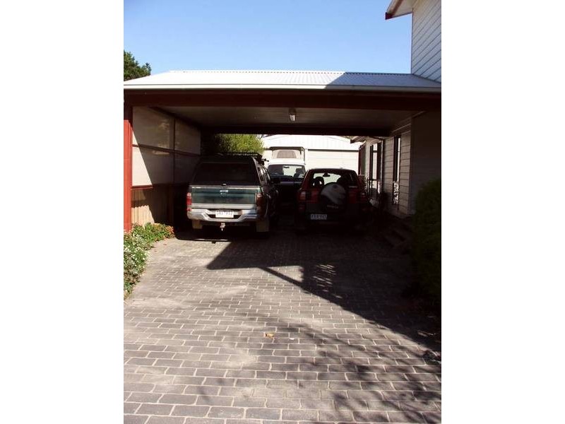 1 Kowloon Cres, Coronet Bay VIC 3984
