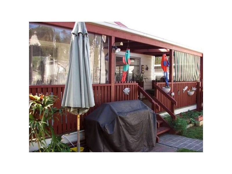 1 Kowloon Cres, Coronet Bay VIC 3984