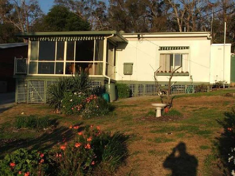 16 Island View Rd,, The Gurdies VIC 3984