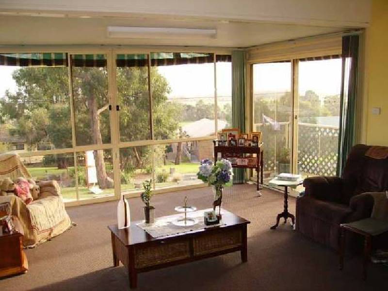 16 Island View Rd,, The Gurdies VIC 3984