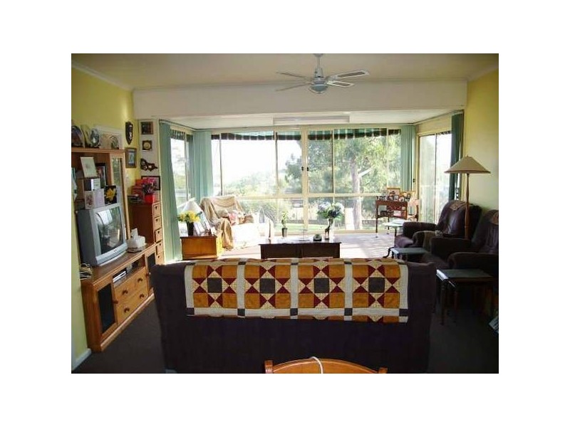 16 Island View Rd,, The Gurdies VIC 3984