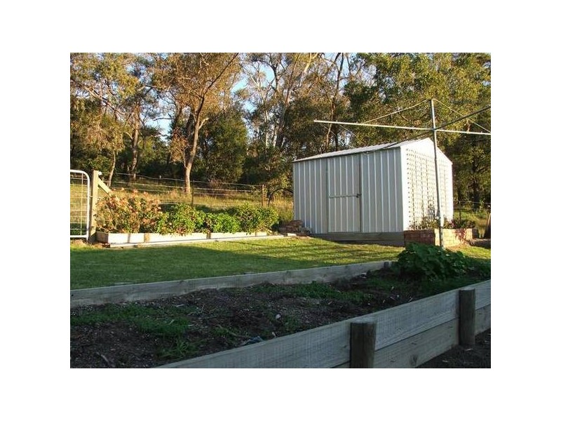 16 Island View Rd,, The Gurdies VIC 3984