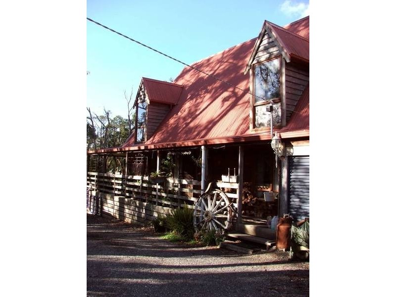 Island View Rd, The Gurdies VIC 3984