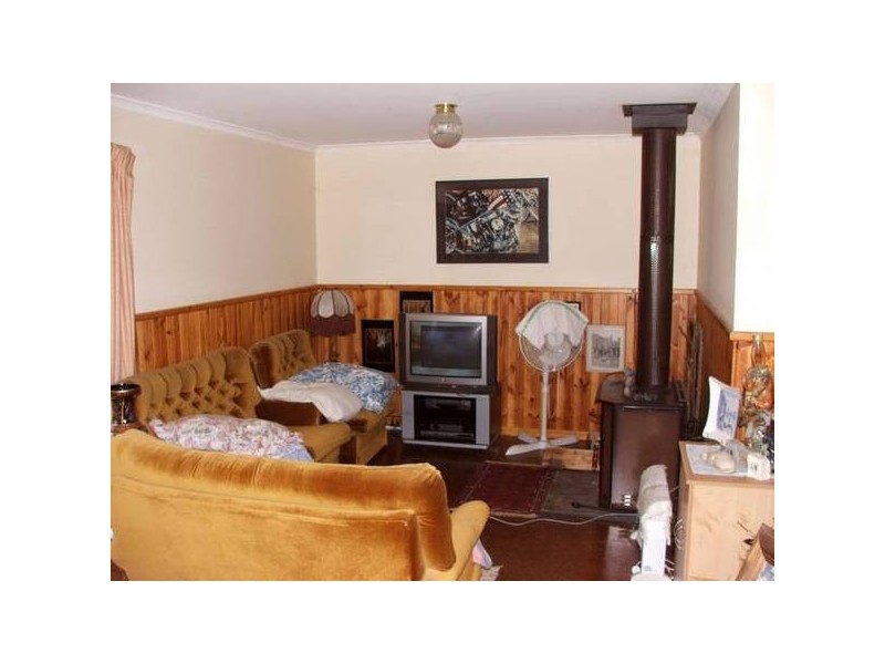 Island View Rd, The Gurdies VIC 3984