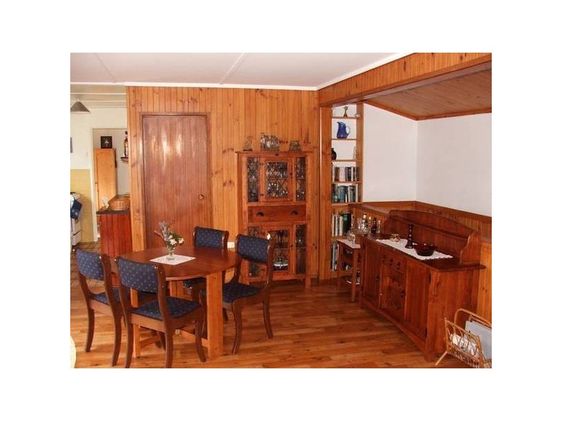 6 Kowloon Cres, Coronet Bay VIC 3984