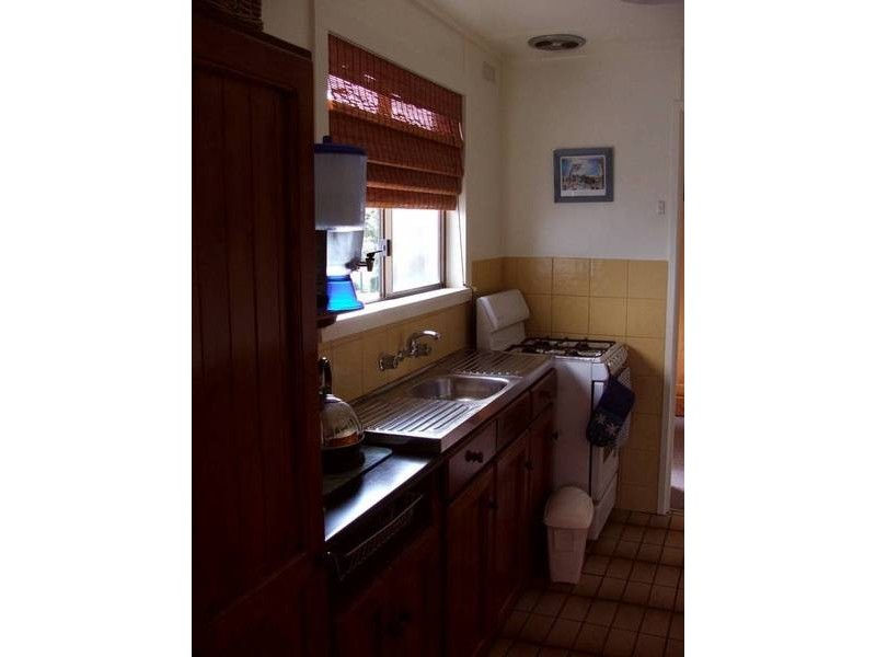 6 Kowloon Cres, Coronet Bay VIC 3984