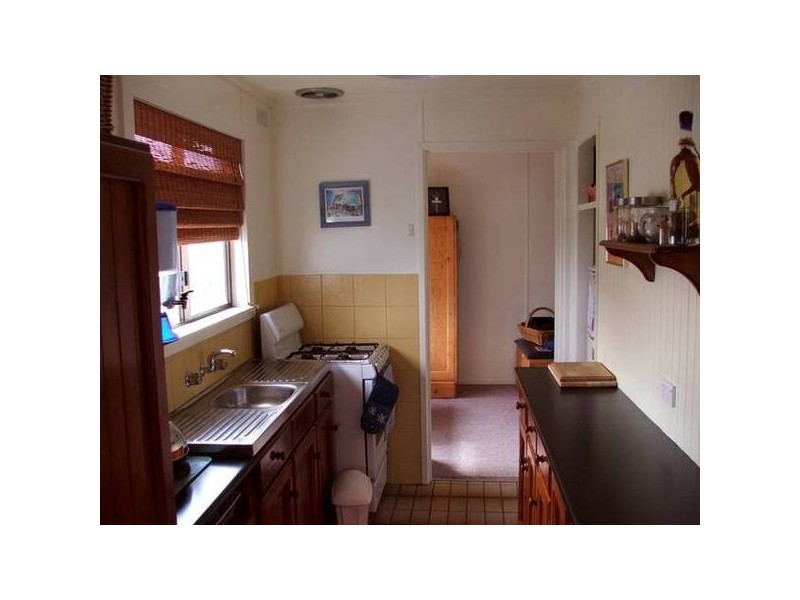 6 Kowloon Cres, Coronet Bay VIC 3984