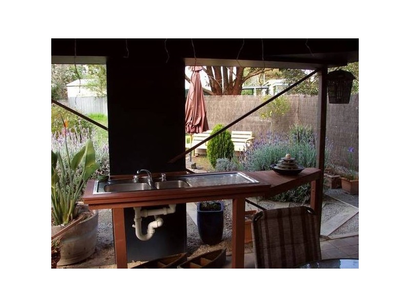 6 Kowloon Cres, Coronet Bay VIC 3984