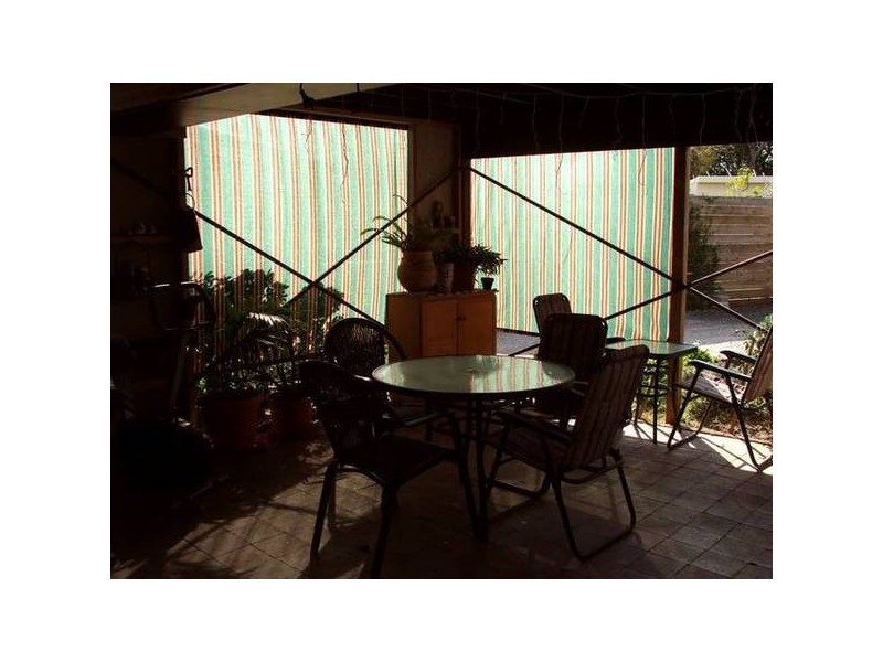 6 Kowloon Cres, Coronet Bay VIC 3984