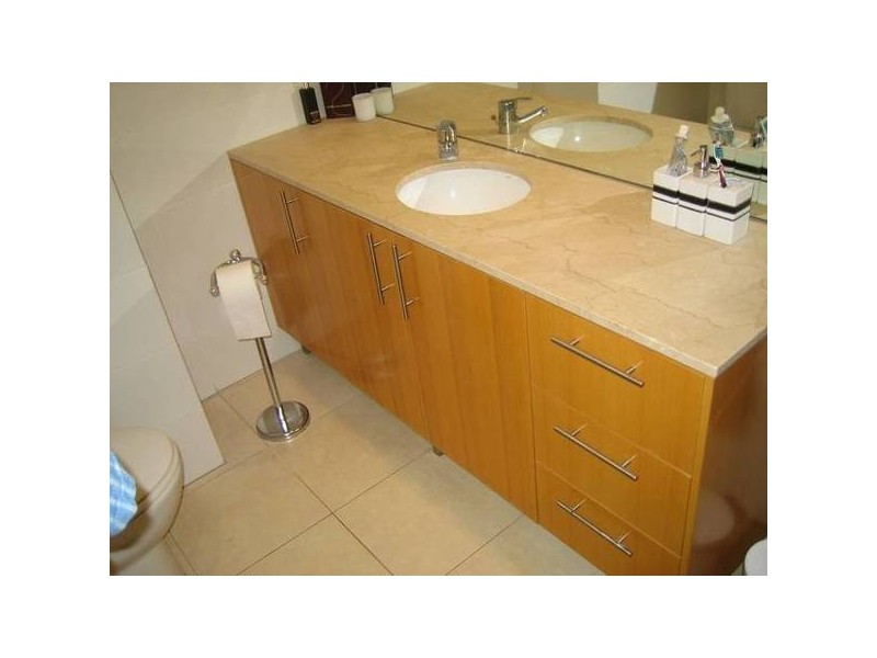 19/8/ Brumby St,, Surry Hills NSW 2010