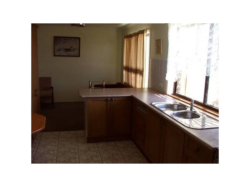 4 Daisey Ave, Pioneer Bay VIC 3984