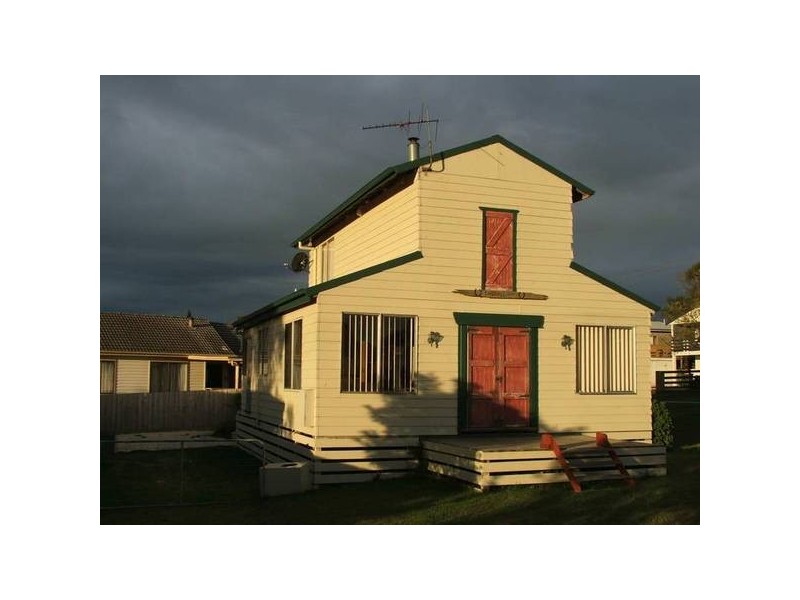 2 Ocean Aires Ave-, Coronet Bay VIC 3984