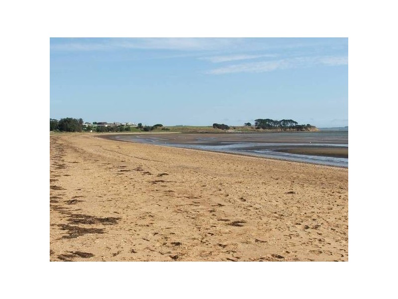2 Ocean Aires Ave-, Coronet Bay VIC 3984