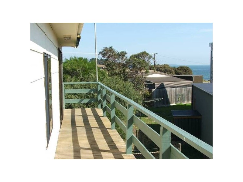 1 Bounty Court, Coronet Bay VIC 3984