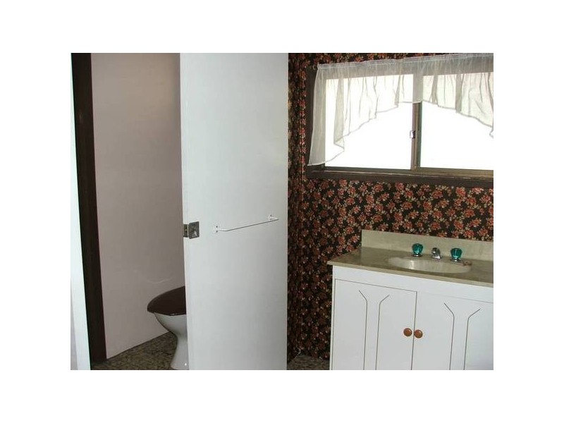 84 Bayview Ave, Tenby Point VIC 3984