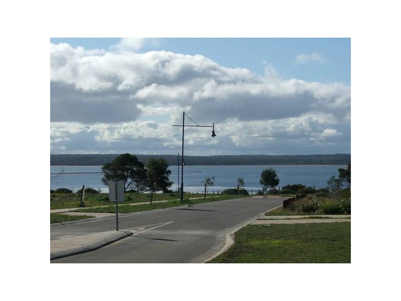 22 Moorings Place, Corinella VIC 3984