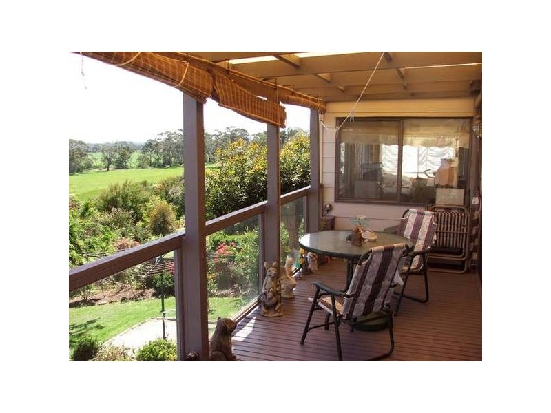 25 Island View Road, The Gurdies VIC 3984
