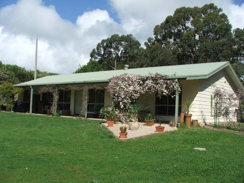 165 St Heliers Road,, The Gurdies VIC 3984