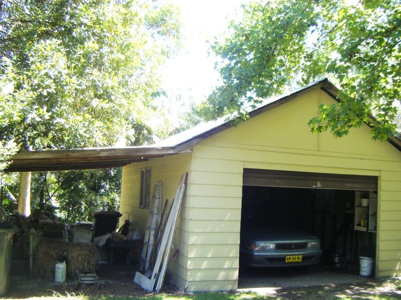 6 Oakfield Rd, Salt Ash NSW 2318