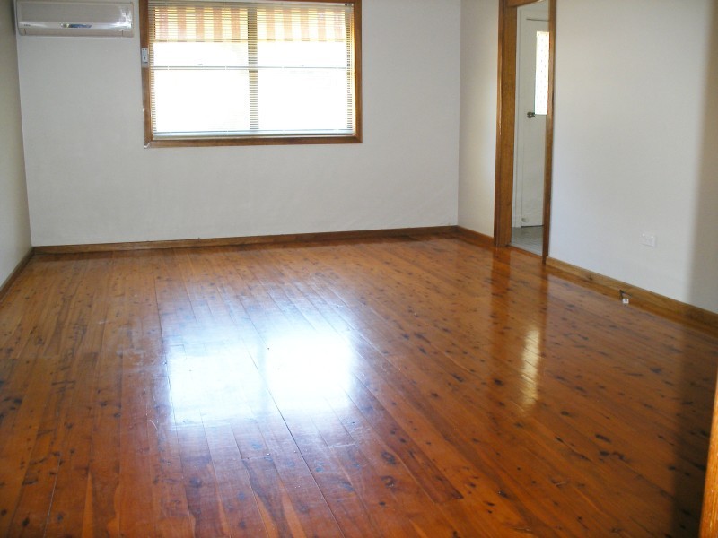 13 Gwen Parade, Raymond Terrace NSW 2324