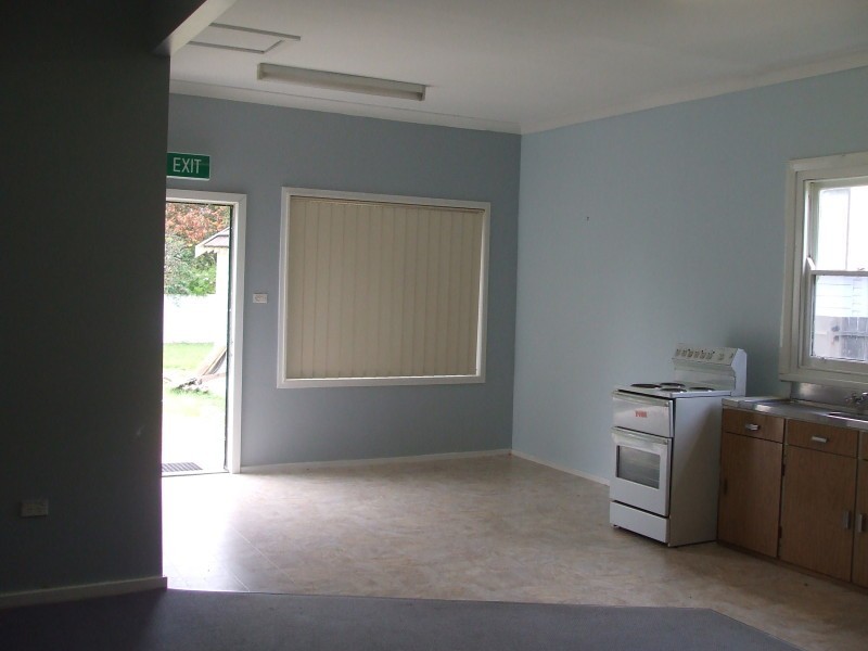 35 Glenelg St, Raymond Terrace NSW 2324
