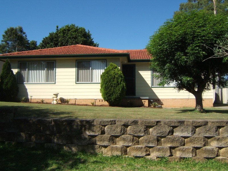 2 Silverwattle Drive, Medowie NSW 2318
