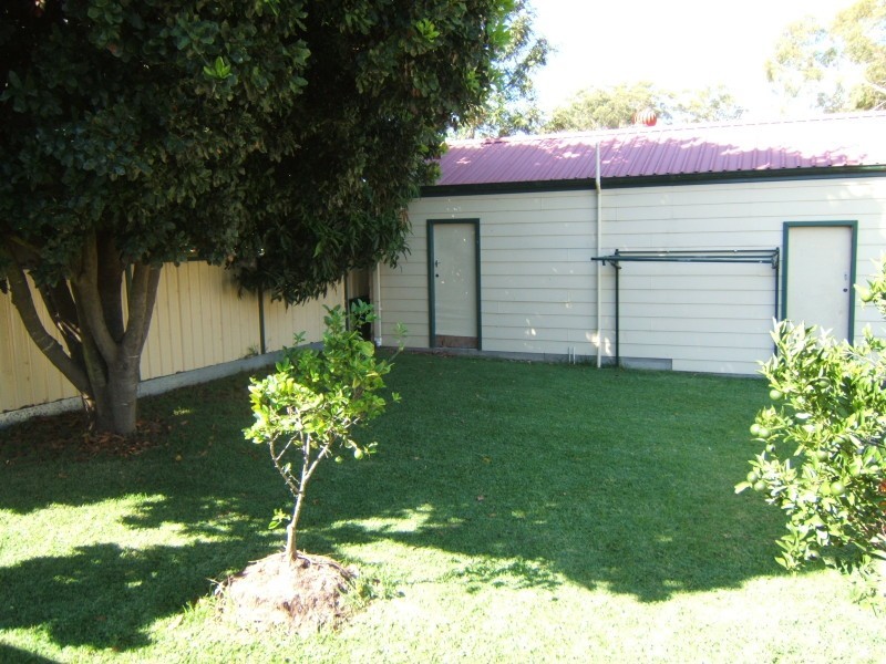 2 Silverwattle Drive, Medowie NSW 2318