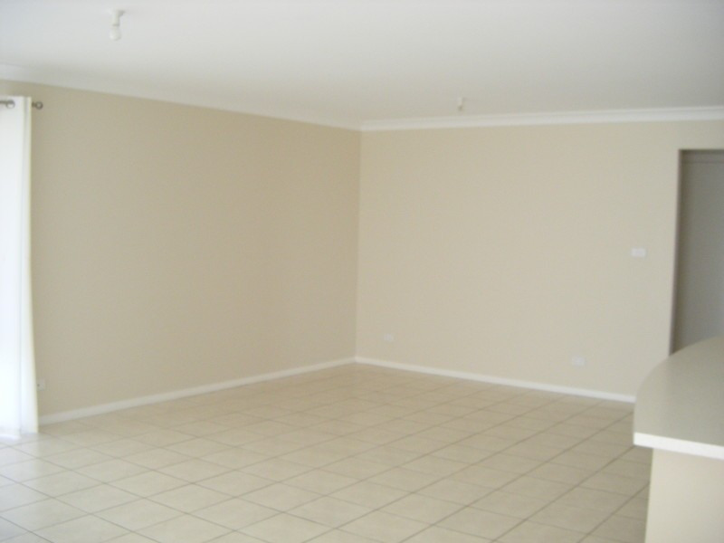 17 Talavera Cl, Raymond Terrace NSW 2324
