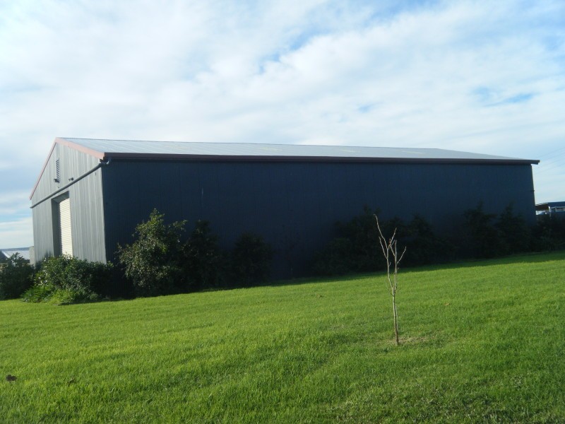 - – - – -, Brandy Hill NSW 2324