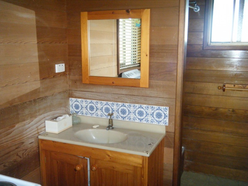 00 00, Brandy Hill NSW 2324