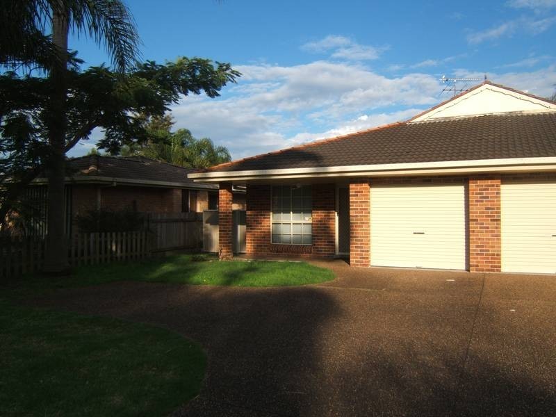 1/51 Benjamin Lee Drive, Raymond Terrace NSW 2324