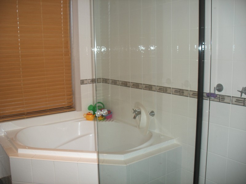 6 Barrellier Close, Raymond Terrace NSW 2324