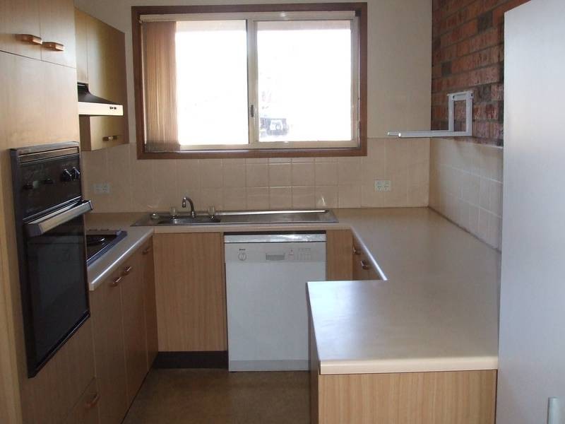 2/14 Johnson Close, Raymond Terrace NSW 2324