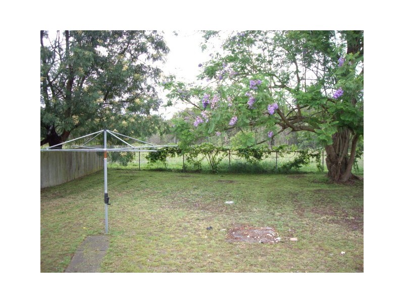 6 Phillip Road, Raymond Terrace NSW 2324