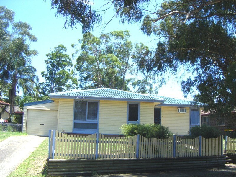 37 Links Drive, Raymond Terrace NSW 2324